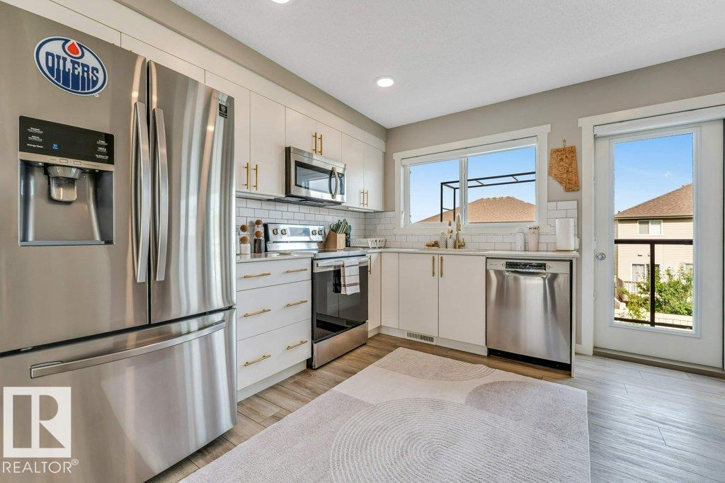 #42 1203 163 ST SW - 24