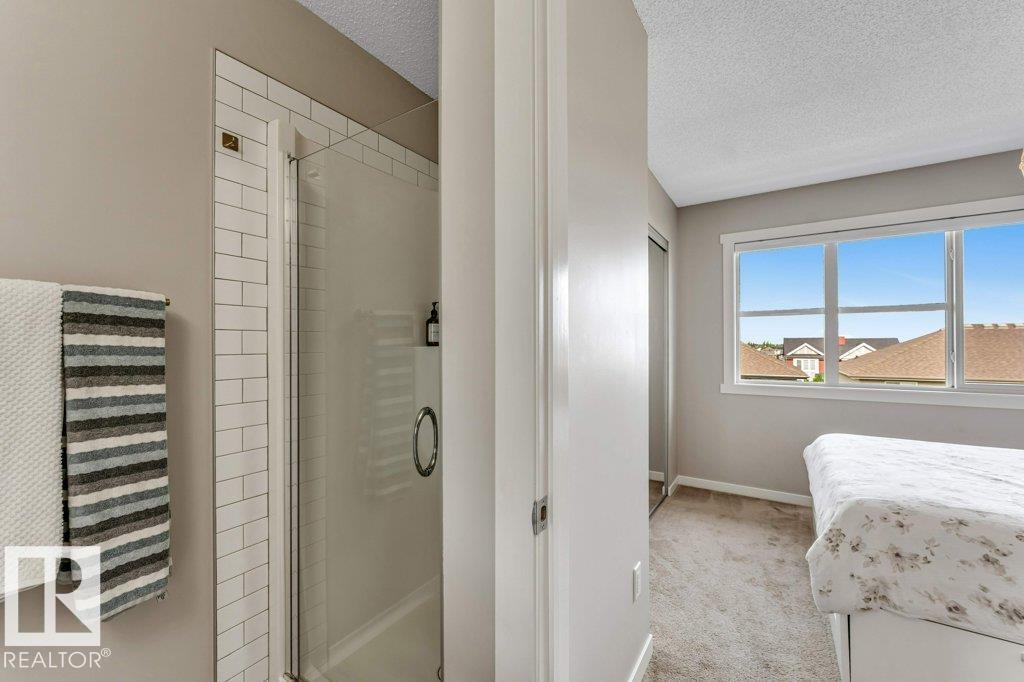 #42 1203 163 ST SW - 32