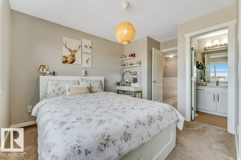 #42 1203 163 ST SW - 39