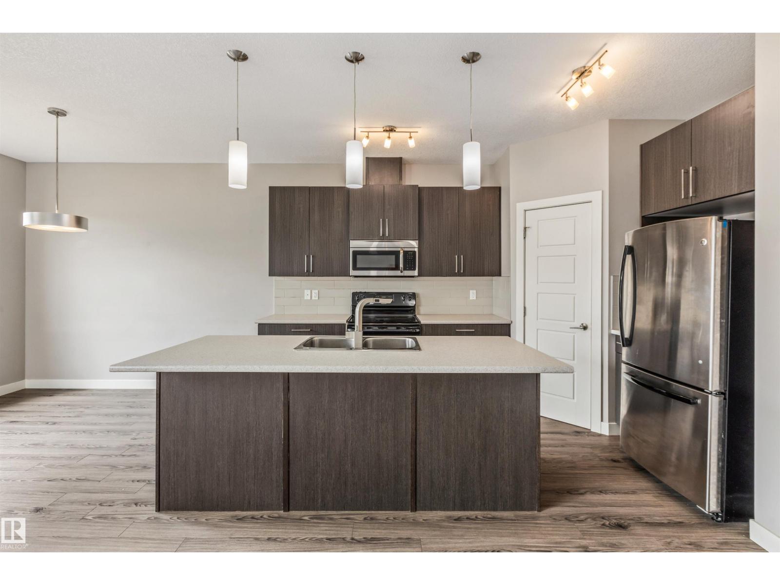 15 Redding WY - 16