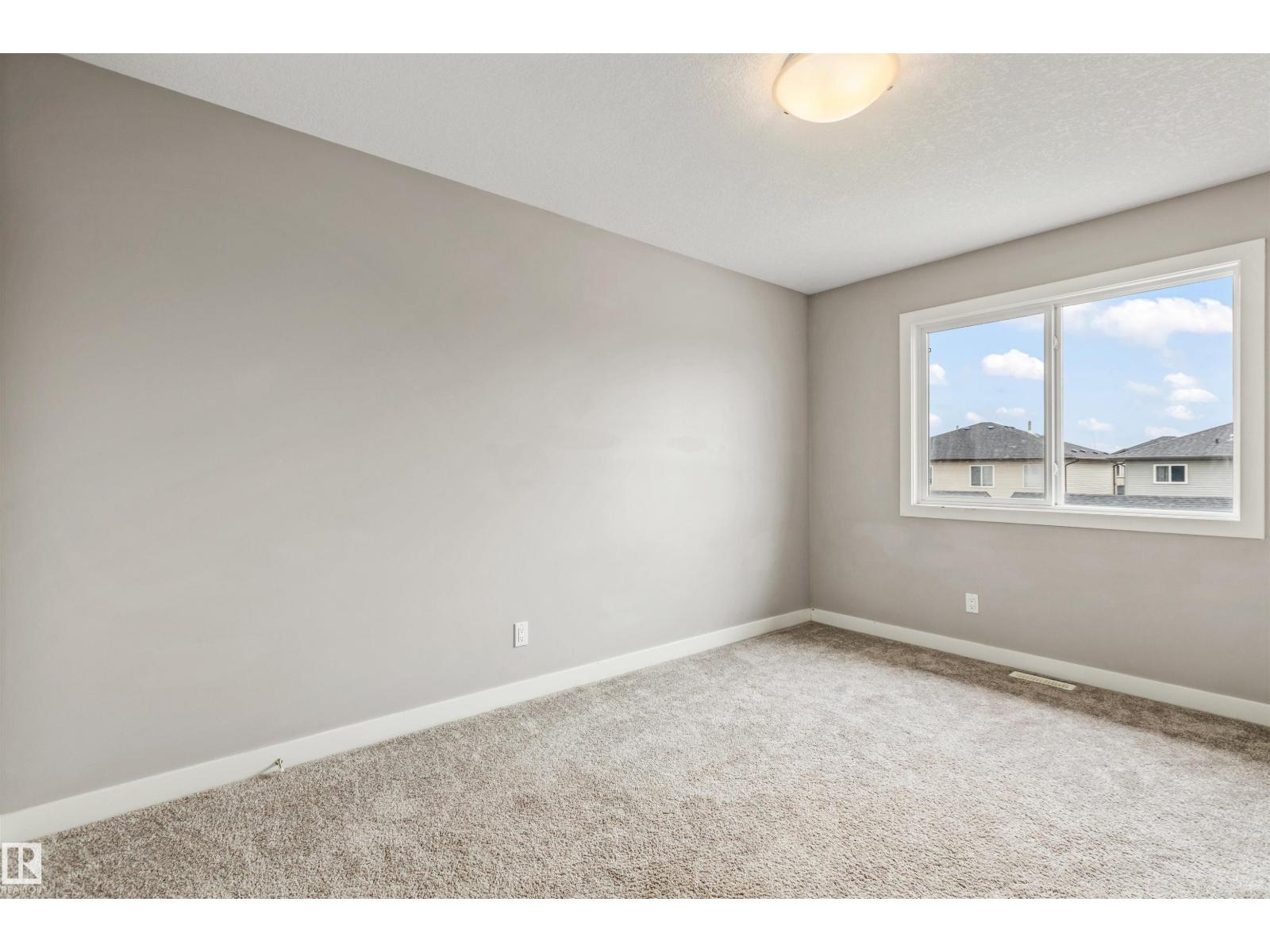15 Redding WY - 18