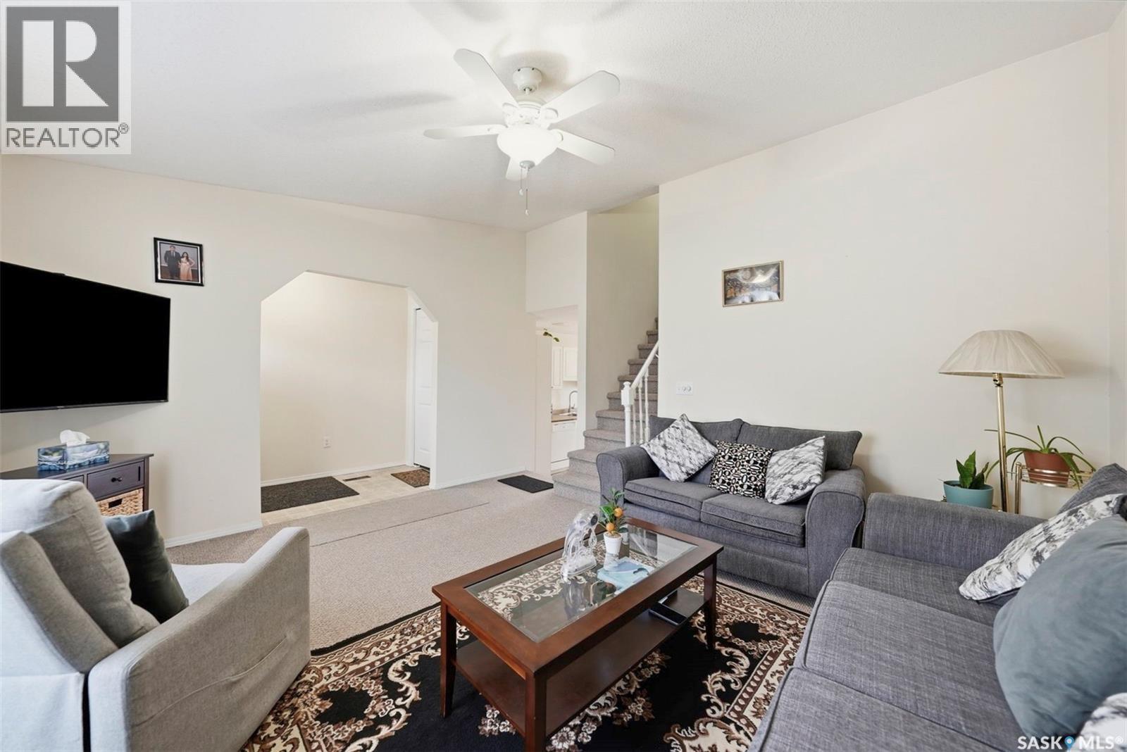 214 Dunlop STREET — photo 10