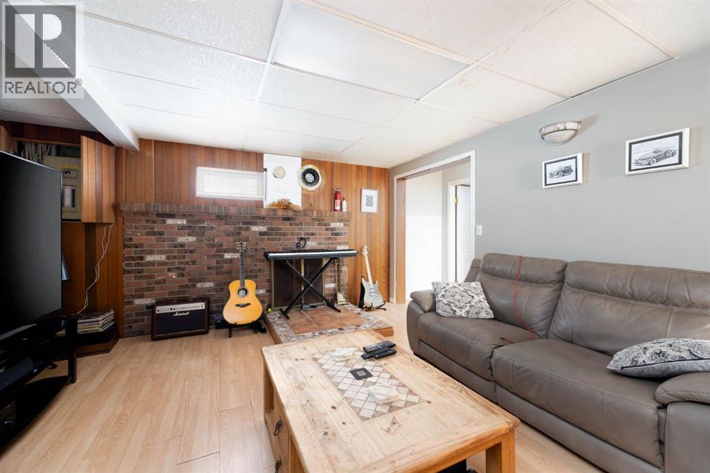 161 Beaton Place - 18