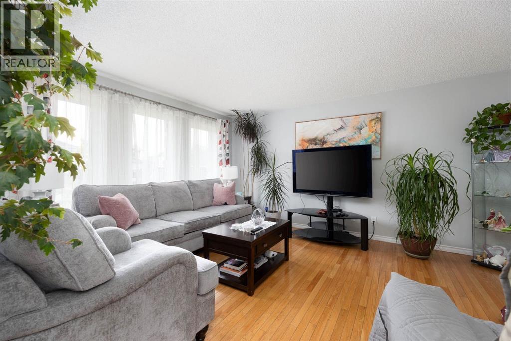 161 Beaton Place - 5