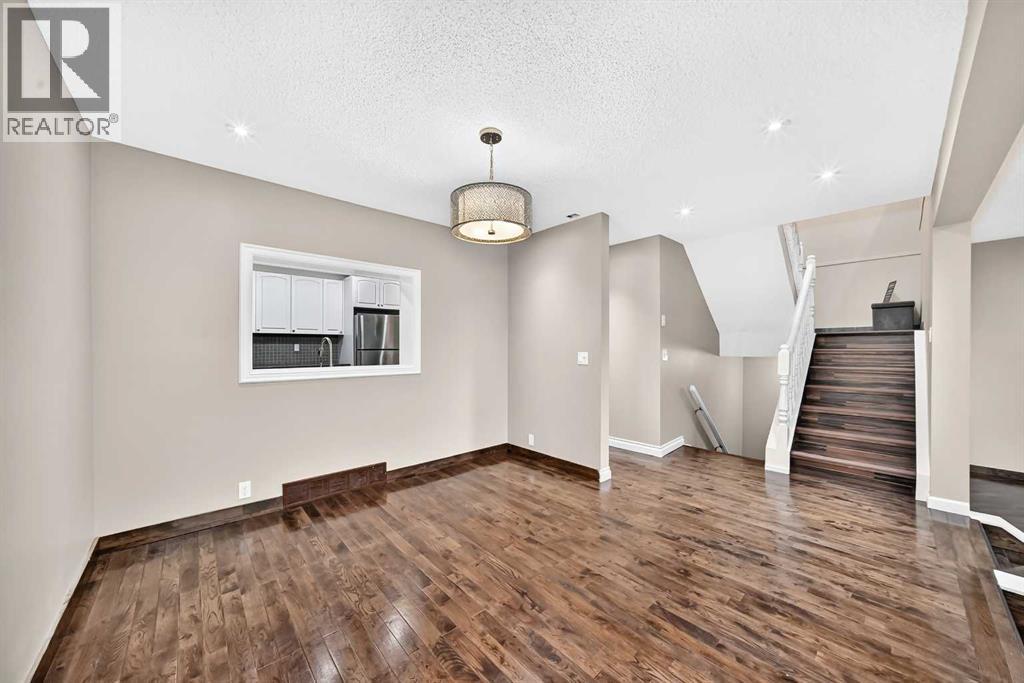 #25 448 Strathcona Drive SW - 5