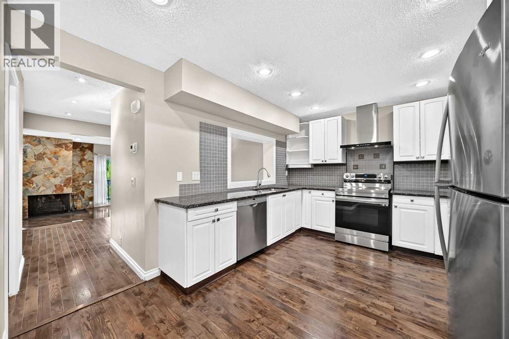#25 448 Strathcona Drive SW - 11