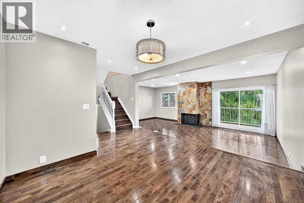#25 448 Strathcona Drive SW - 6