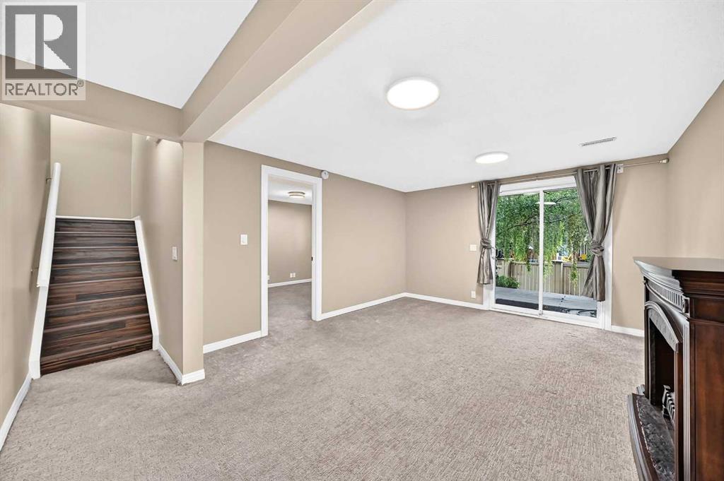#25 448 Strathcona Drive SW - 21