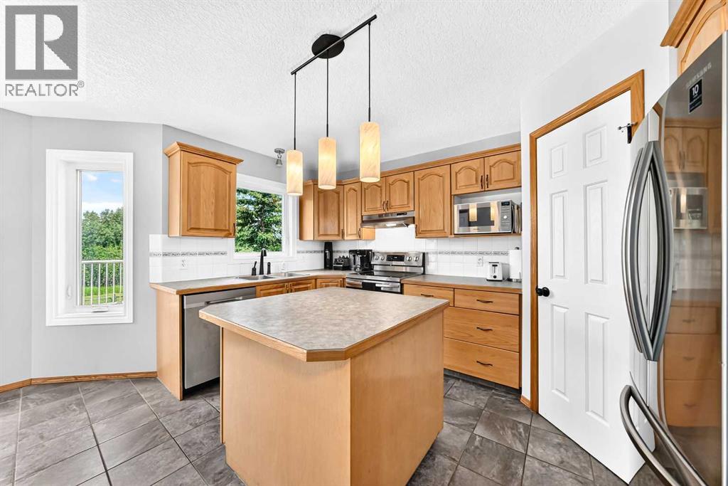 107 2A Avenue NW - 19