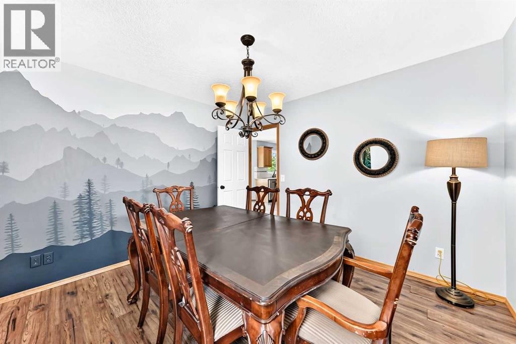 107 2A Avenue NW - 14