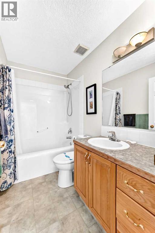 107 2A Avenue NW - 36