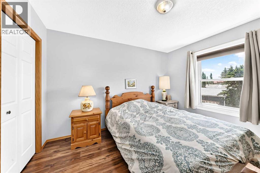 107 2A Avenue NW - 38