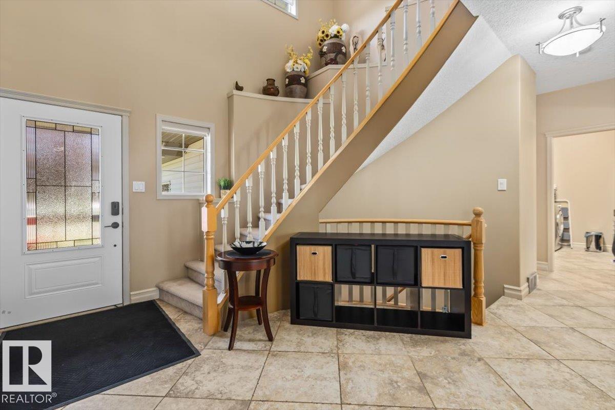 19 ORLANDO DR - 4