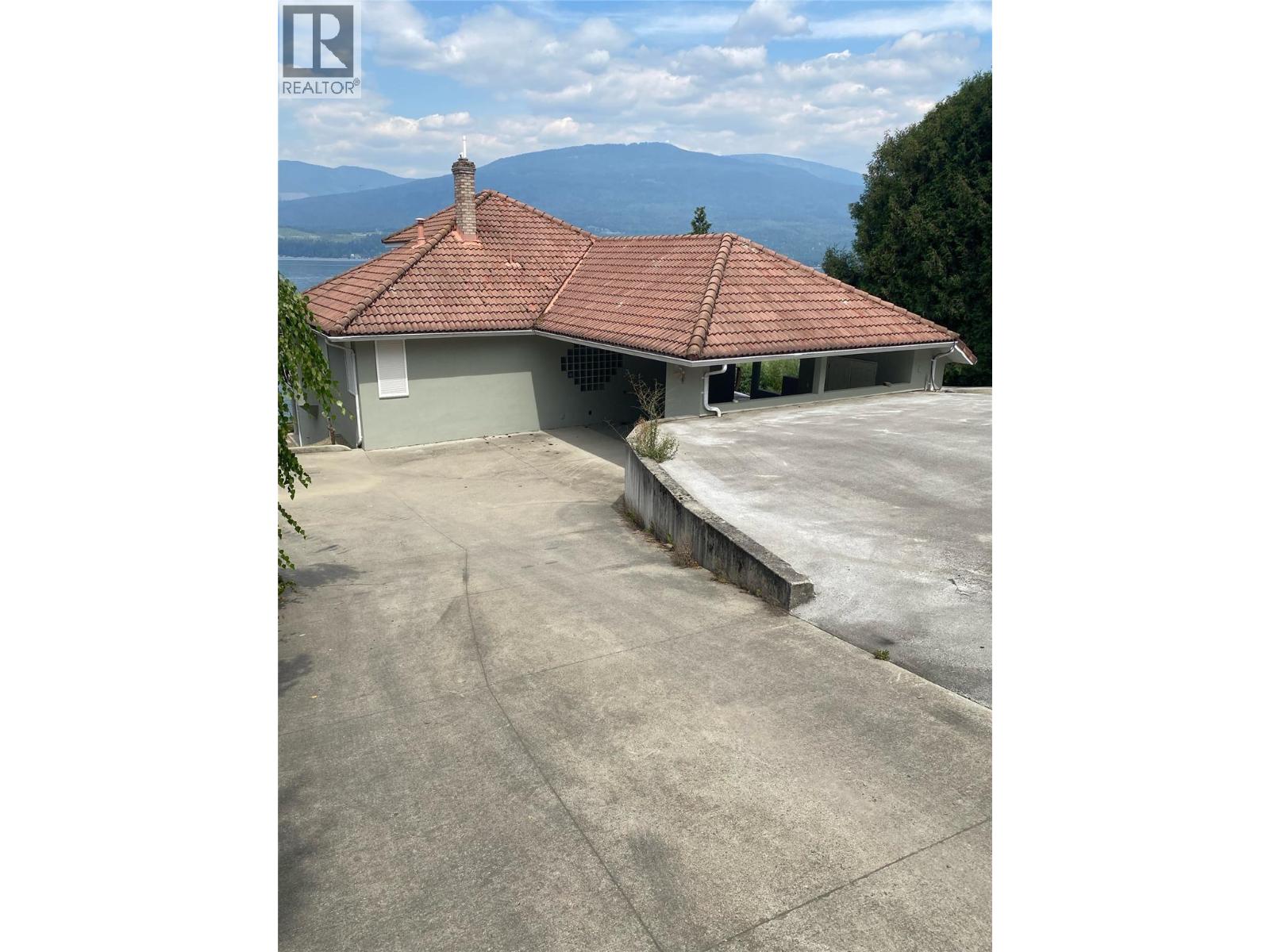 4071 REID Road, Eagle Bay