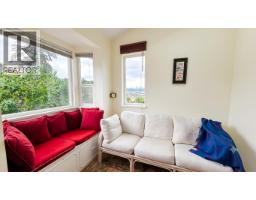236 Lebleu Street, Coquitlam, BC V3K4L6 Photo 10