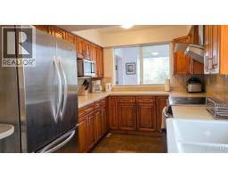 236 Lebleu Street, Coquitlam, BC V3K4L6 Photo 8