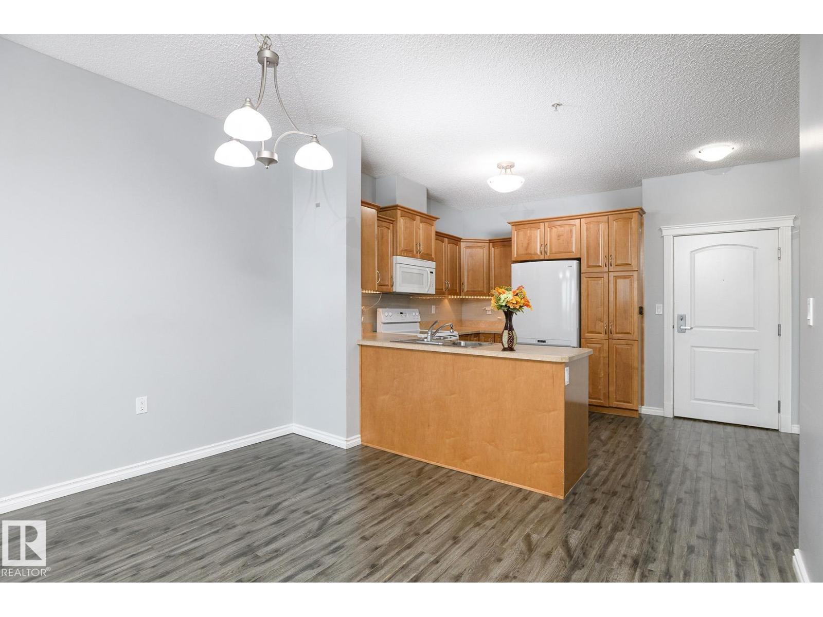 #314 9820 165 ST NW - 14