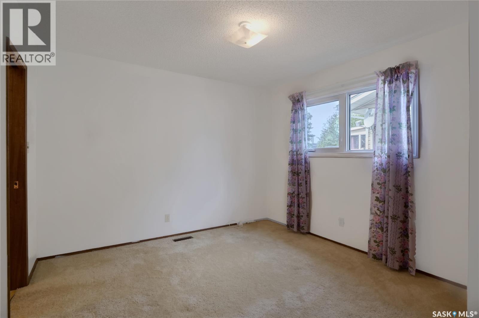 1008 Parklane DRIVE - 18