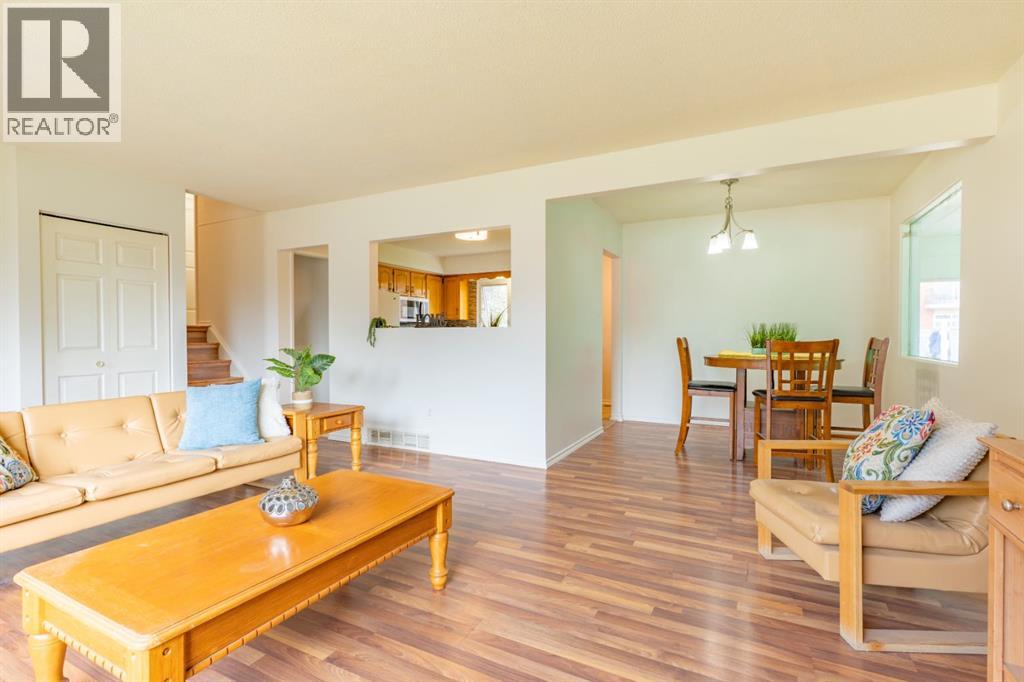 1163 Bassett Crescent NW - 5