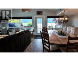 Ensuite - 10552 Coon Creek Rd, Youbou, BC V0R3E1 Photo 16