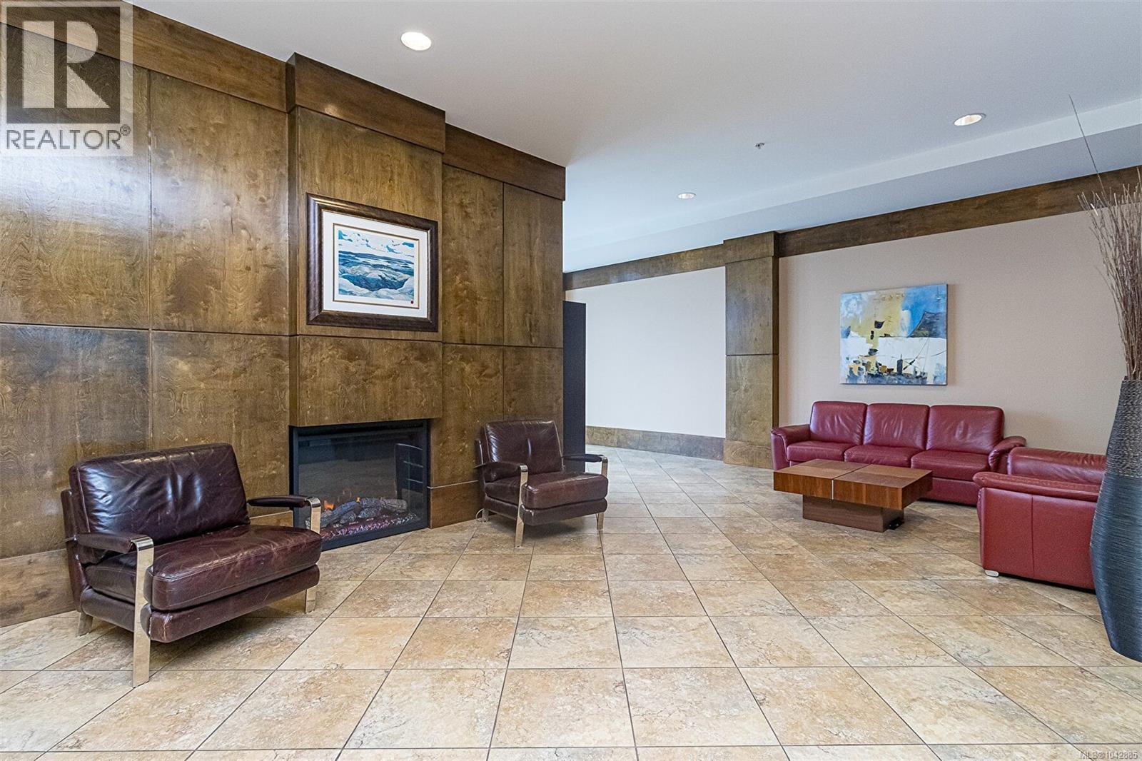 #1402 38 Front St - 32