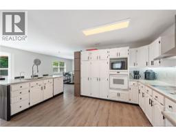 Dining room - 32 Riverbend, Turtle Creek, NB E1J2B3 Photo 10