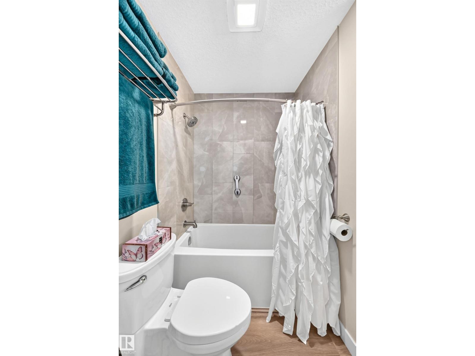 #101 17703 64 AV NW NW - 25