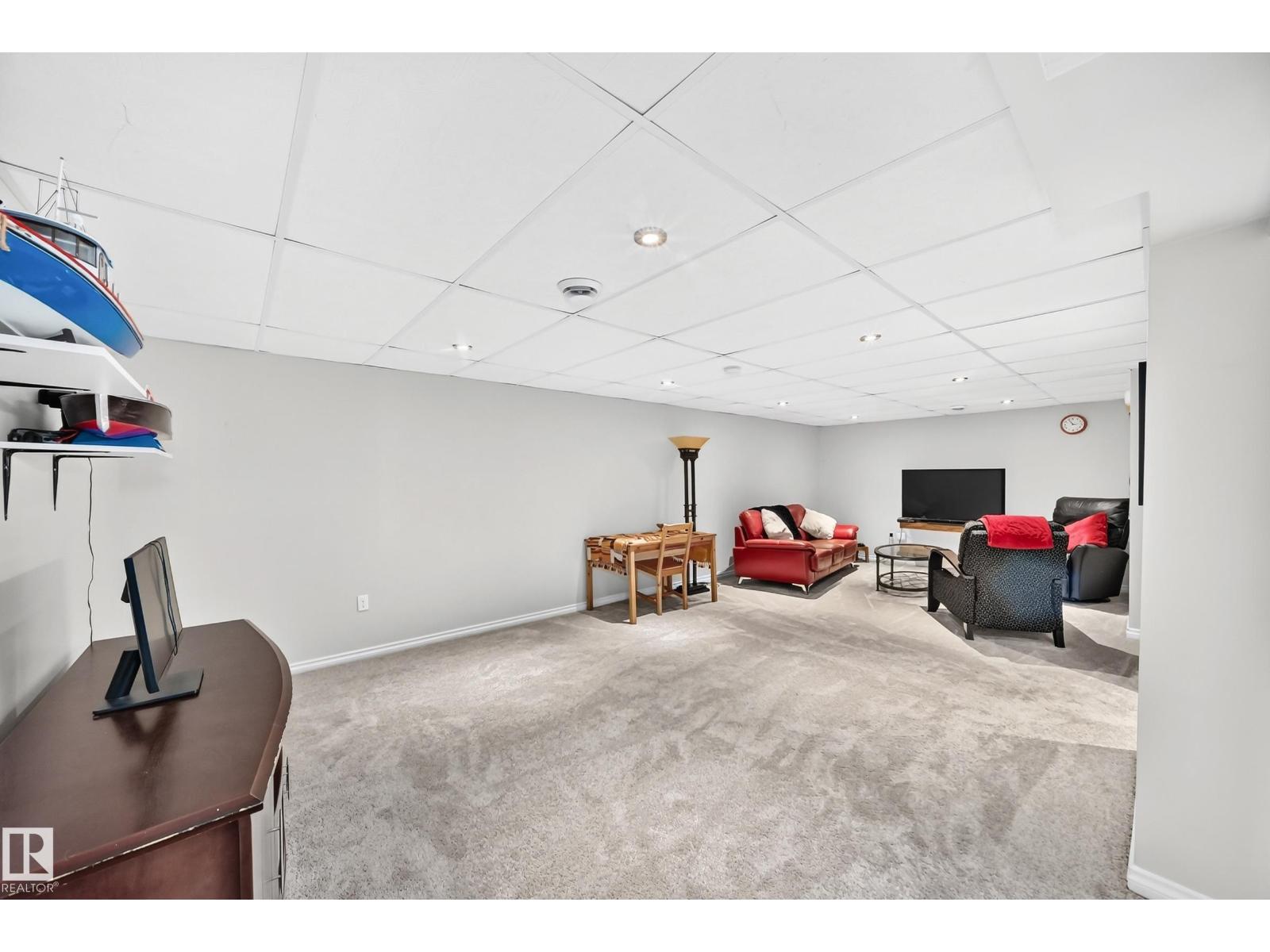 #101 17703 64 AV NW NW - 27