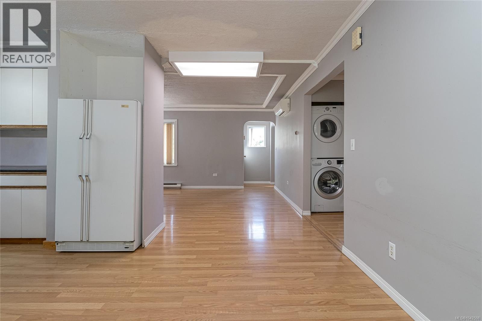 2170 Elizabeth St - 18