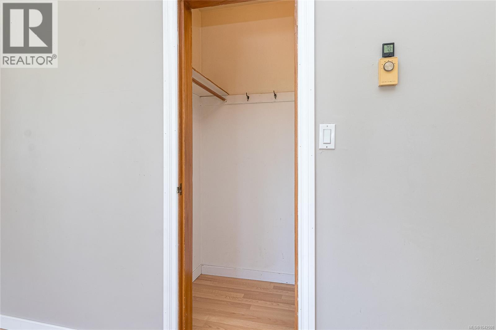 2170 Elizabeth St - 24