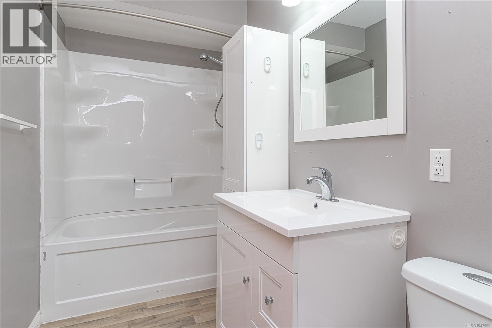 2170 Elizabeth St - 28