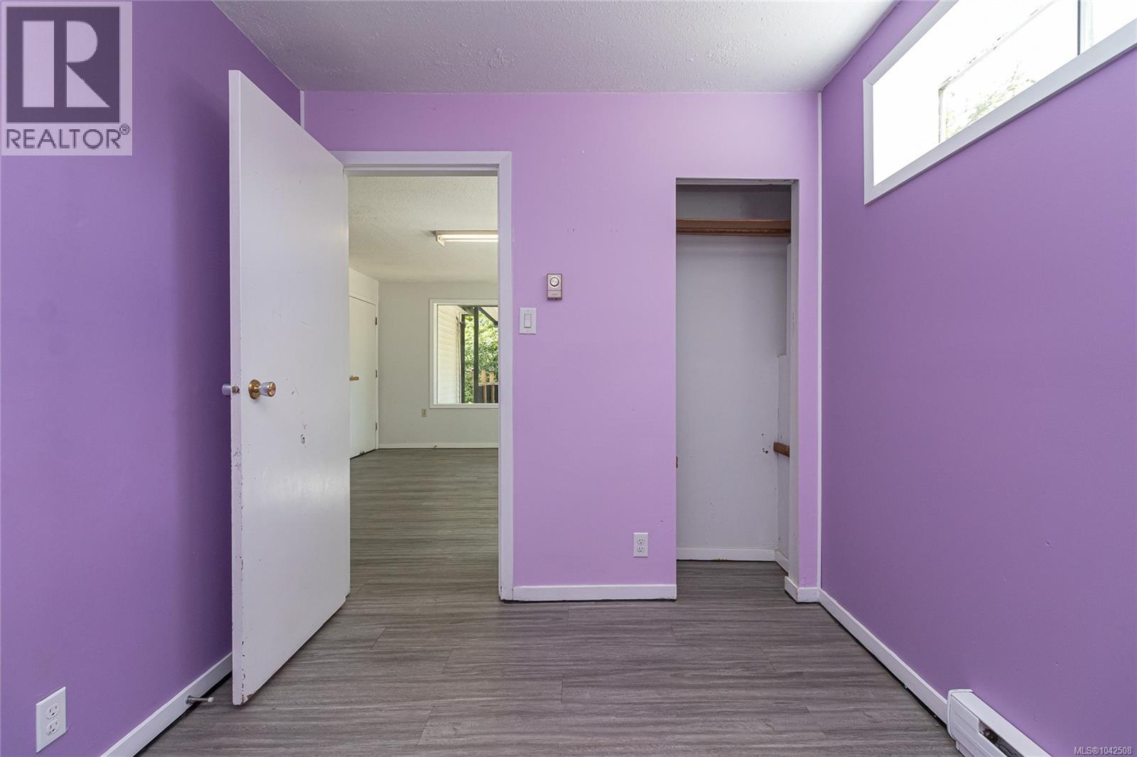 2170 Elizabeth St - 41