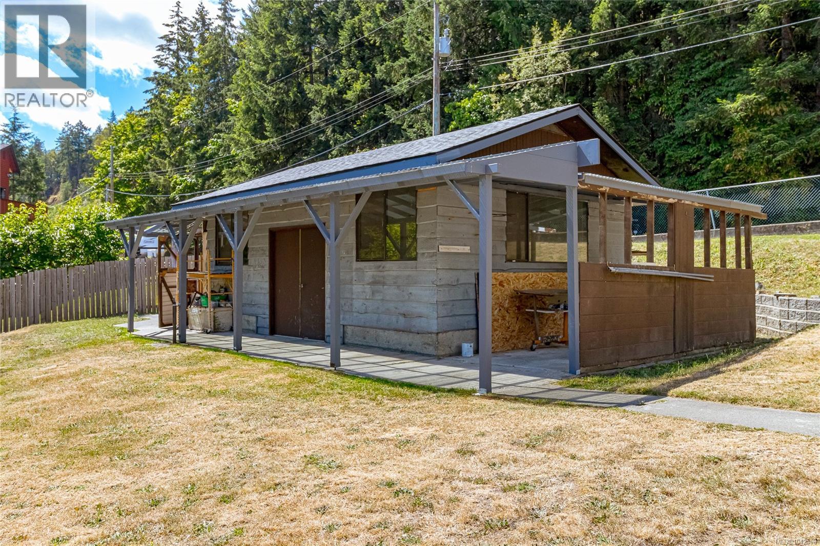 2170 Elizabeth St - 50