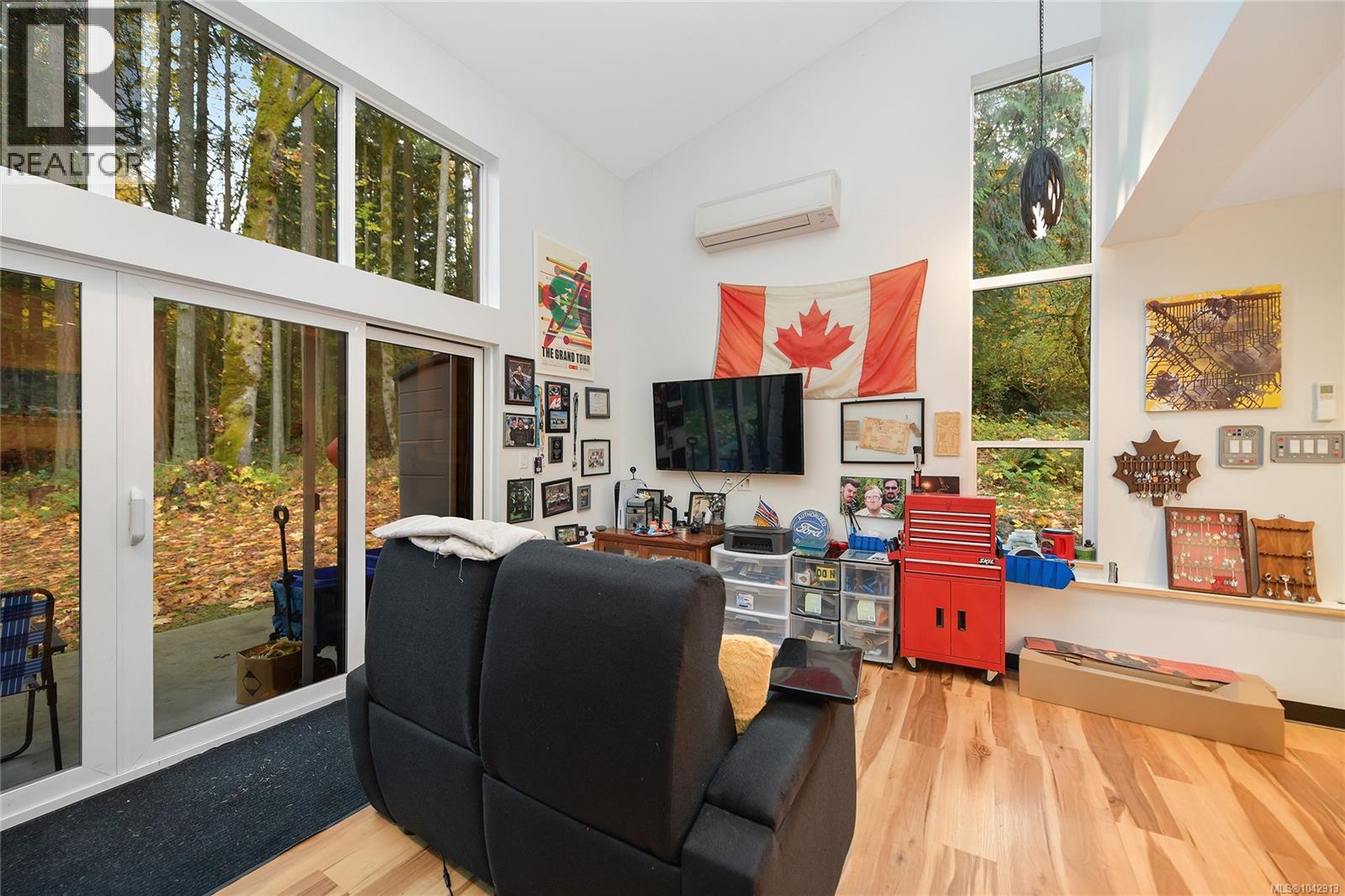 851 Sayward Rd - 59