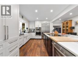 Kitchen - 851 Sayward Rd, Saanich, BC V8Y1R5 Photo 11