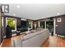 851 Sayward Rd, Saanich, BC V8Y1R5 Photo 32