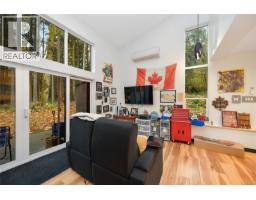 851 Sayward Rd, Saanich, BC V8Y1R5 Photo 59