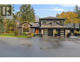 851 Sayward Rd, Saanich, BC V8Y1R5 Photo 73