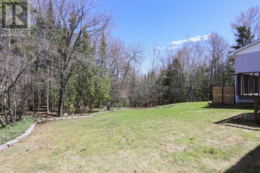 56 Prince Charles CRES - 2