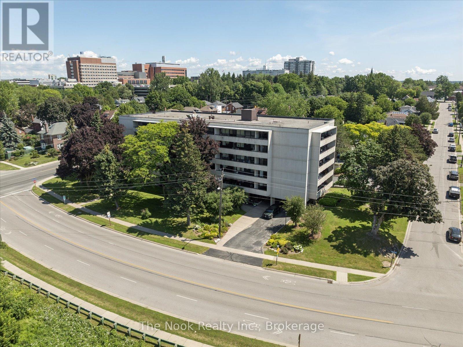 #304 120 ELGIN STREET W - 1