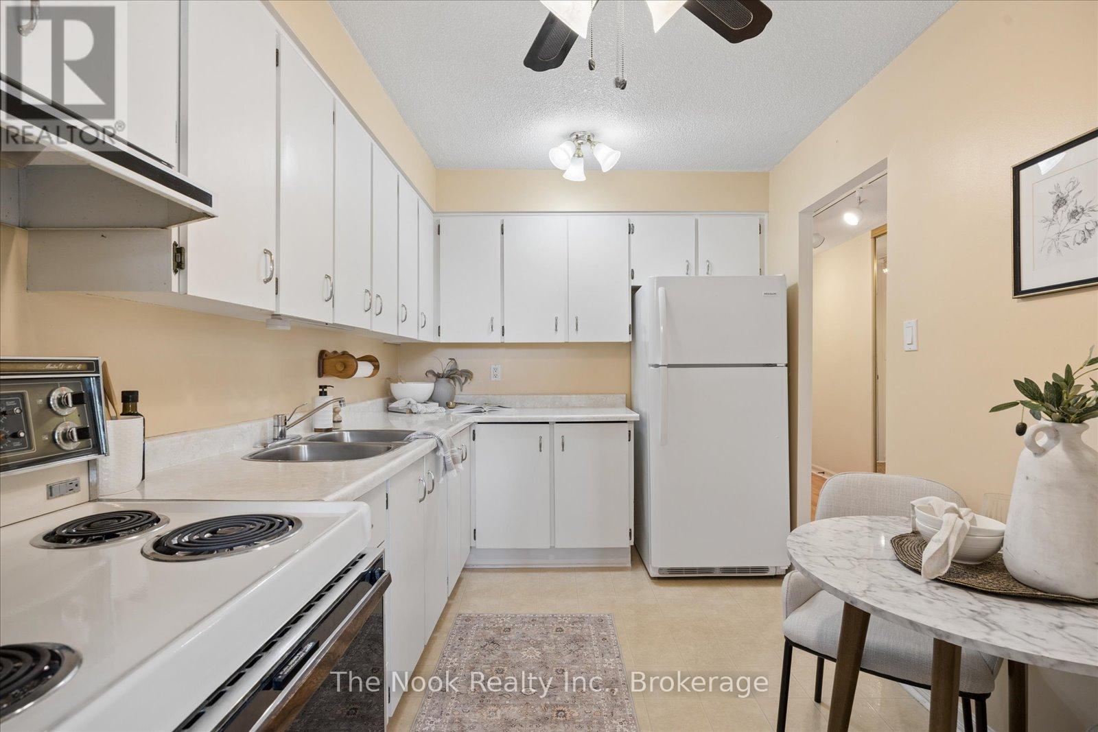#304 120 ELGIN STREET W - 8