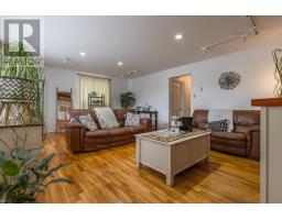 126 East Valley Road thumbnail 12