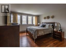 126 East Valley Road thumbnail 14