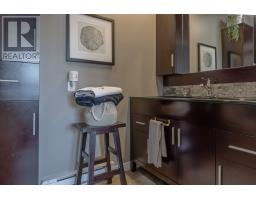 126 East Valley Road thumbnail 15
