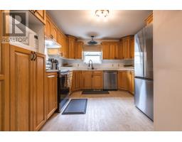126 East Valley Road thumbnail 5