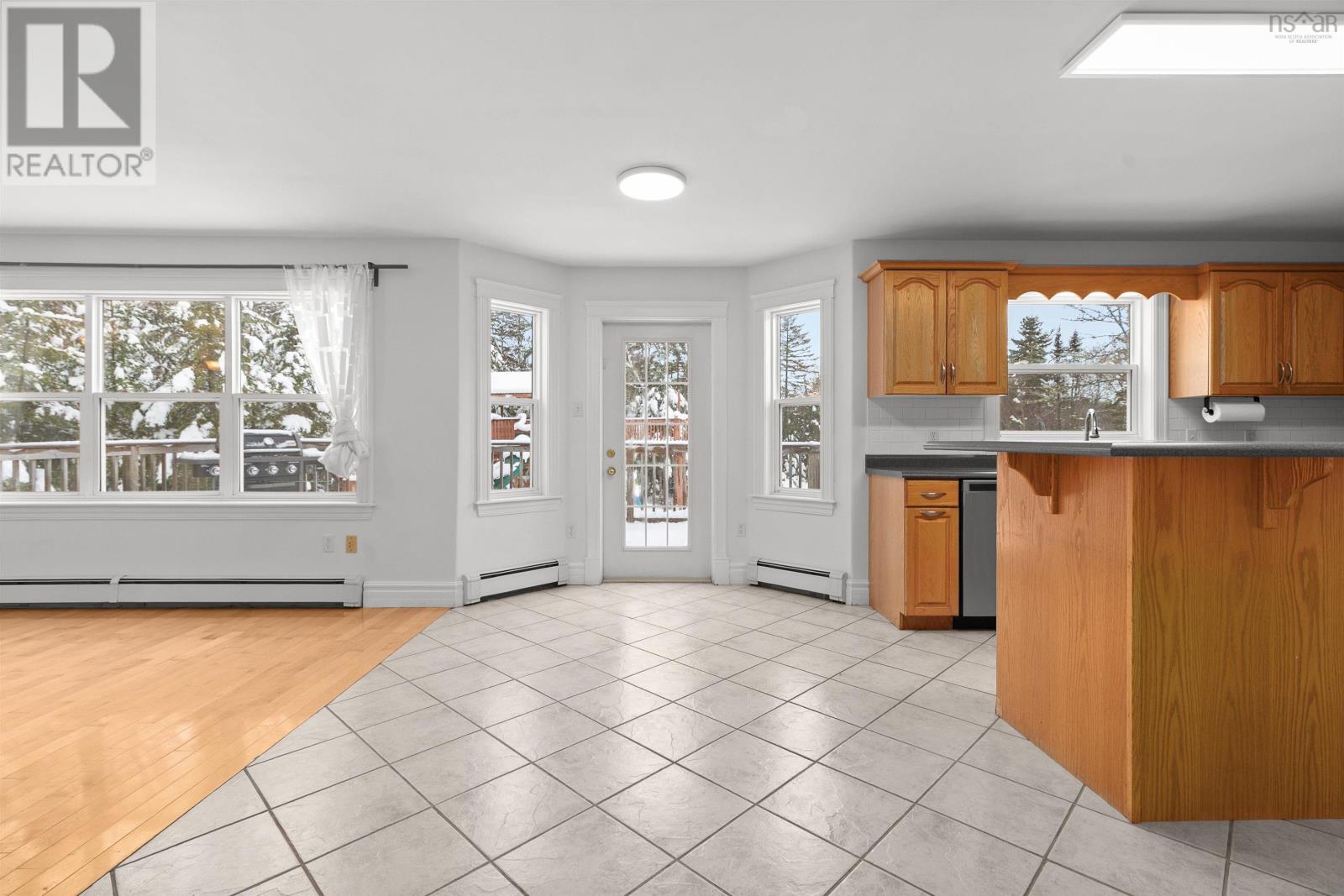 252 Gleneagles Drive - 11