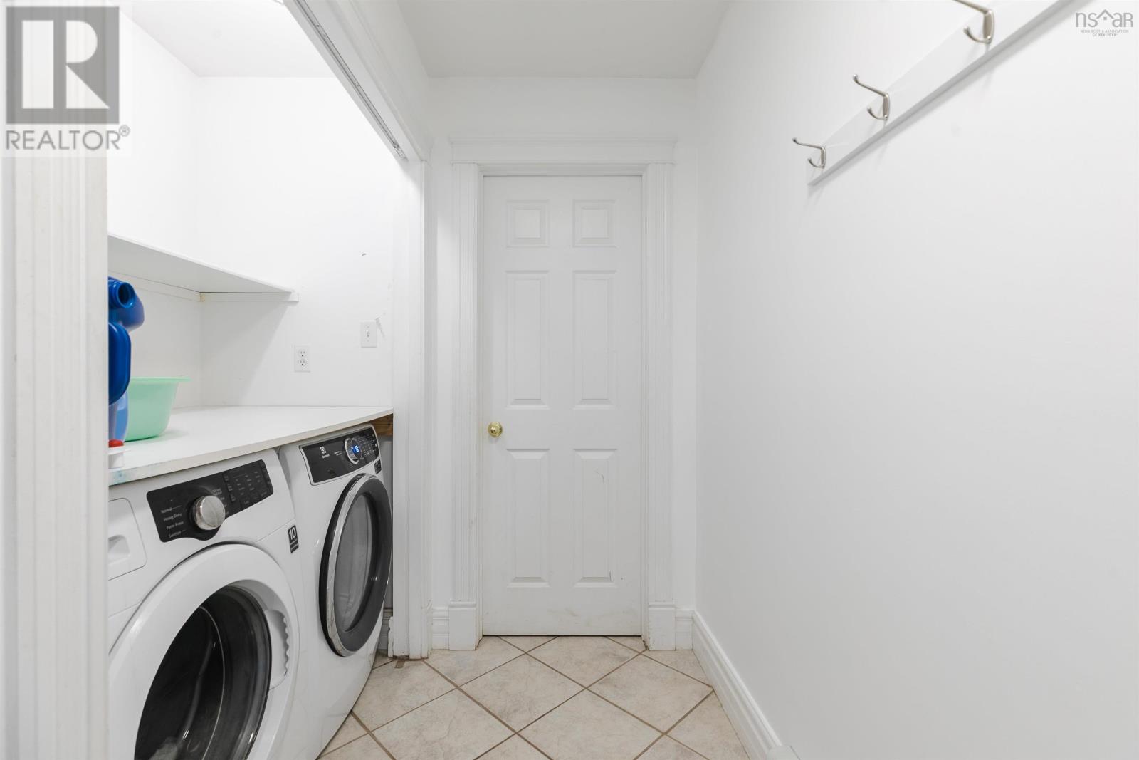 252 Gleneagles Drive - 17