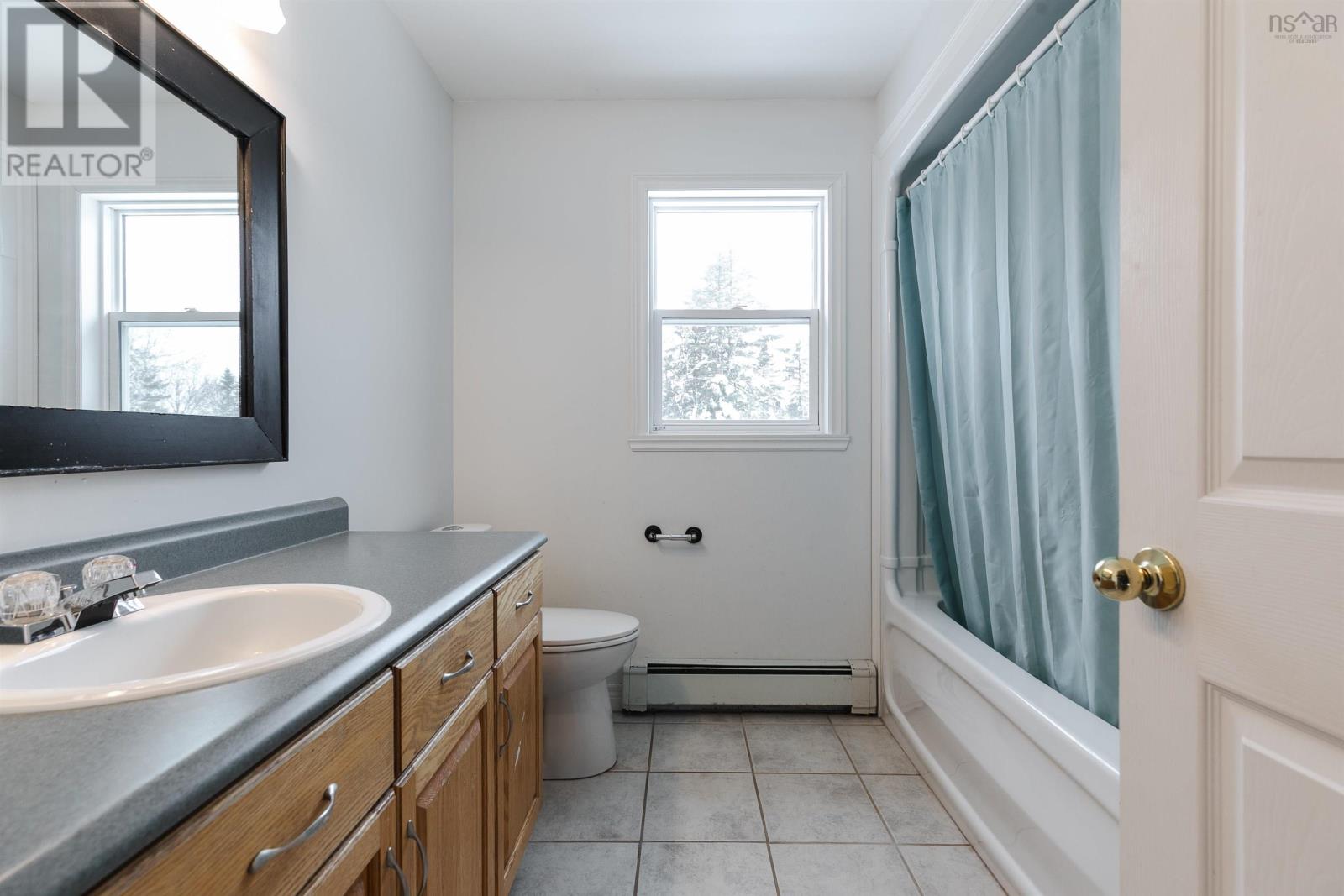 252 Gleneagles Drive - 25