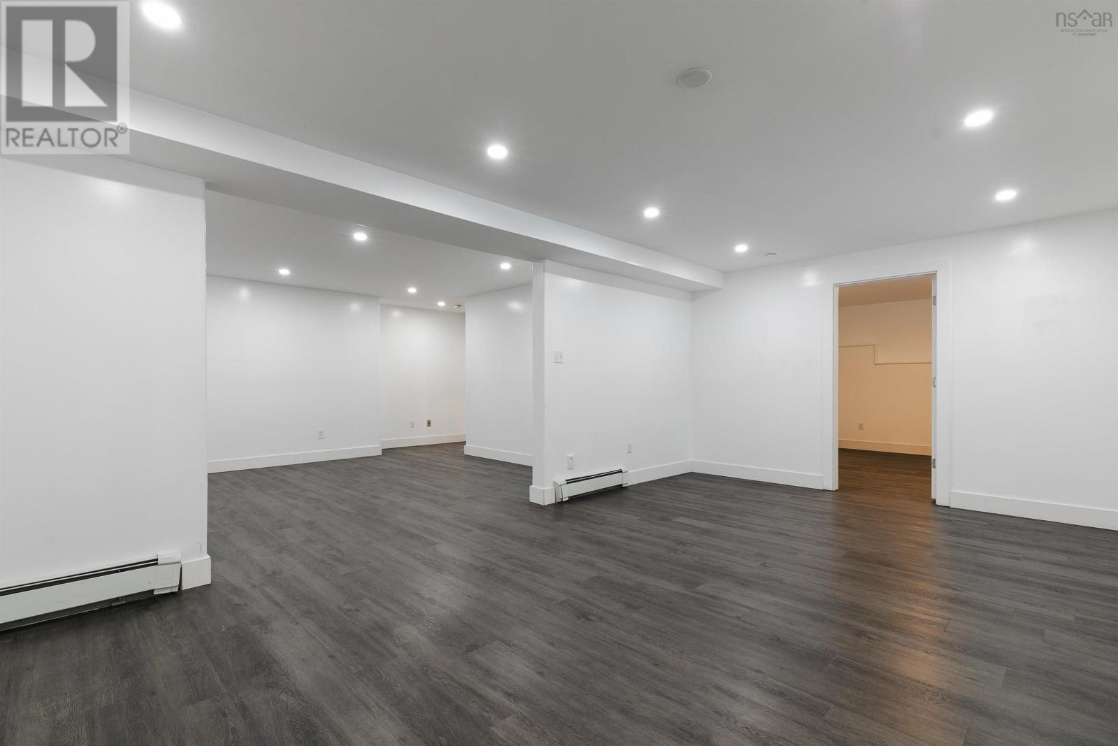 252 Gleneagles Drive - 30