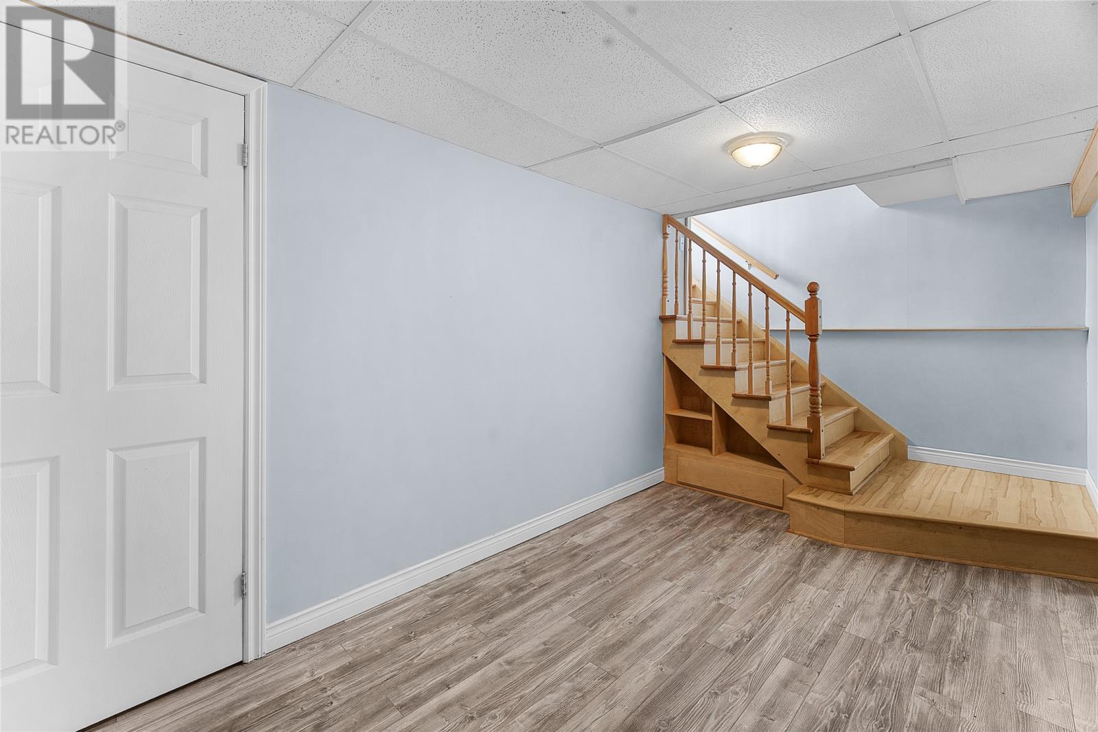 16 McCutcheons Road - 9